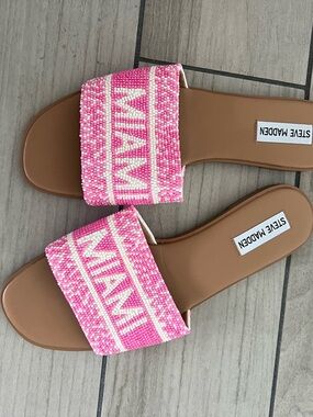 Steve Madden Pink 'MIAMI' Beaded Slide Sandals!